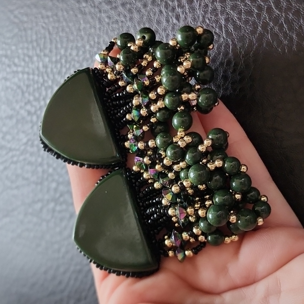 VTG Chipita clip on earrings